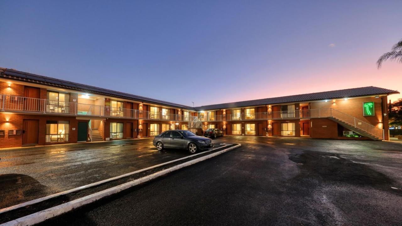 Motel The Palms Dubbo Extérieur photo