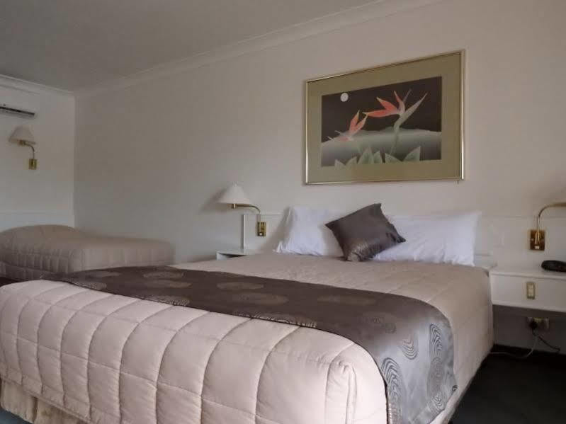 Motel The Palms Dubbo Extérieur photo